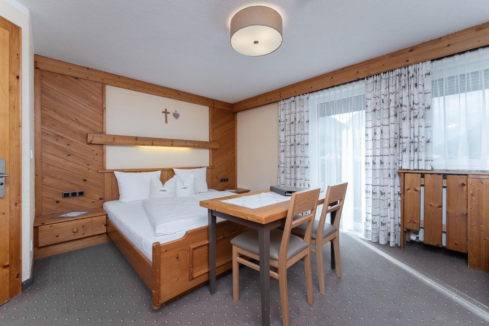 Haus Margret Bed & Breakfast Sankt Leonhard im Pitztal Luaran gambar