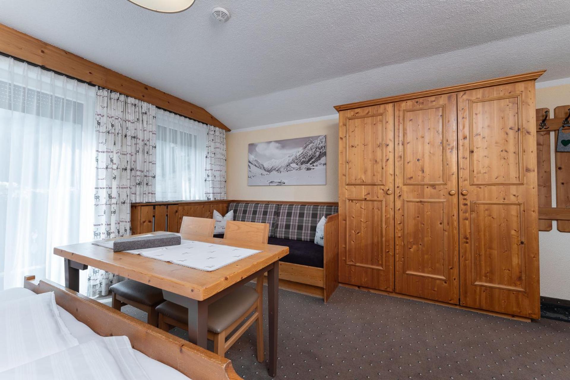 Haus Margret Bed & Breakfast Sankt Leonhard im Pitztal Luaran gambar