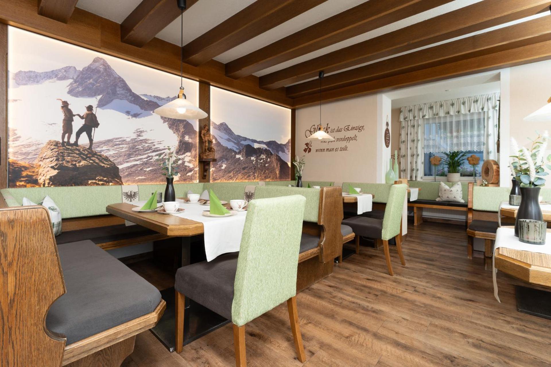 Haus Margret Bed & Breakfast Sankt Leonhard im Pitztal Luaran gambar