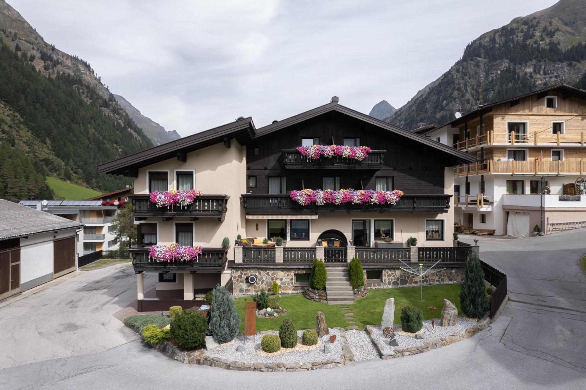 Haus Margret Bed & Breakfast Sankt Leonhard im Pitztal Luaran gambar